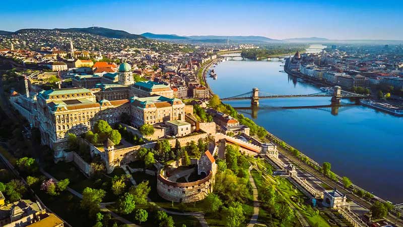Esztergom/Budapest, Ungern